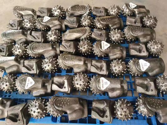 Ferramenta de empilhamento de brocas de cone de rolos únicos