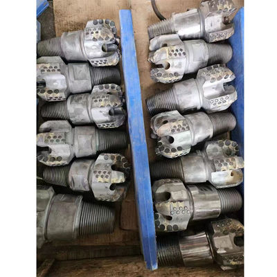 Fábrica 118mm 4 5/8 polegadas 5 lâminas PDC Core Drill Bit